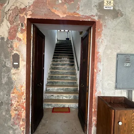 Casa Del Borgo アパート